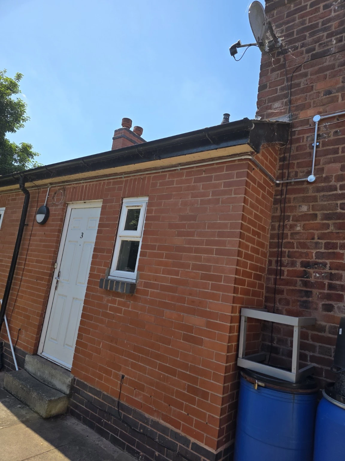 External conduit installation